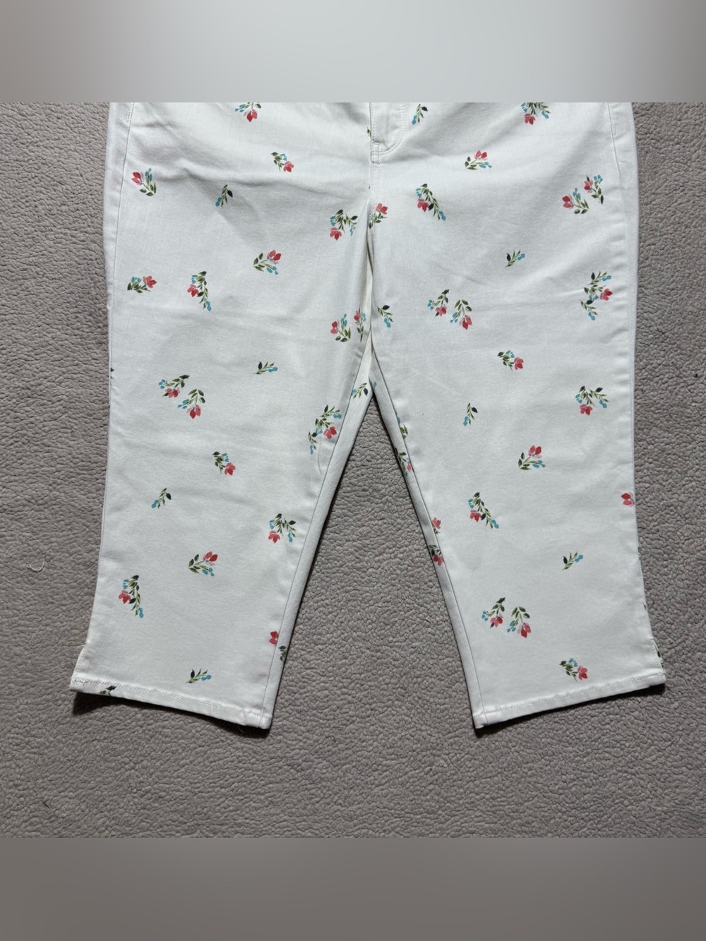 NYDJ Jeans Womens 14 Lift x Tuck Technology Skinny Capri Floral Print White NEW - Picture 3 of 16